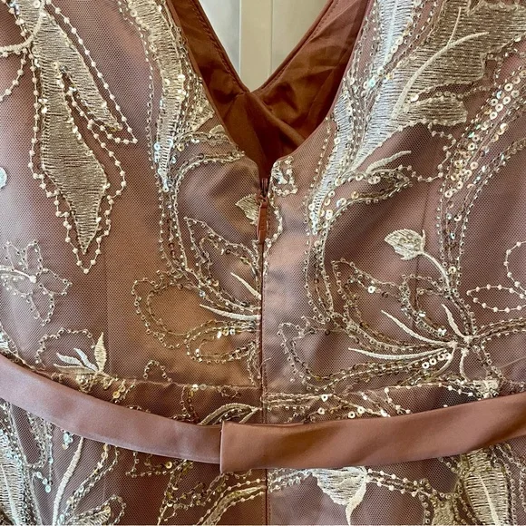 NWT Azazie "Zinnia" Bridesmaid Party Formal Embroidered Sequence Midi Dress Sz 6 - Picture 9 of 11